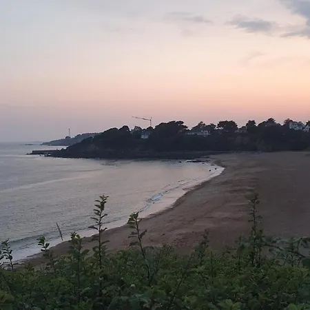 Vakantiehuis Salamandre - Maison Bois Cosy Calme Avec Parking Pour 4 A 10 Pers Ideal Couples Et Familles A 500m De La A Saint-marc-sur-mer