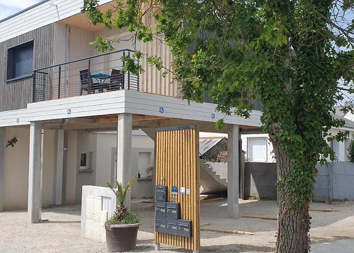 Résidence Salamandre - Maison Bois Cosy Calme Avec Parking Pour 4 à 10 Pers Idéal Couples Et Familles à 500m De La à Saint-marc-sur-mer *